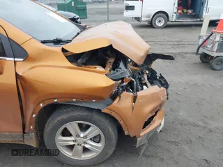 2017 Chevrolet Trax LT with VIN 3GNCJLSB2HL160221, listed as a IAAI auction lot 41187933 with 150,318 mi miles. Bid and sale history available at carsss.com. Image 18.