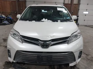 2019 Toyota Sienna XLE Auto Access Seat with VIN 5TDYZ3DC9KS011402, listed as a IAAI auction lot 41597111 with 127,466 mi miles. Bid and sale history available at carsss.com. Image 12.