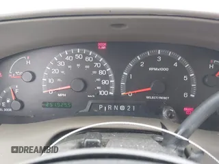 2000 Ford F-150 XL с VIN 1FTRX17L1YNA50543, выставлен на аукционе IAAI как лот 41864001 с пробегом 251 925 миль миль и . История ставок и продаж доступна на DreamBid. Изображение 15.