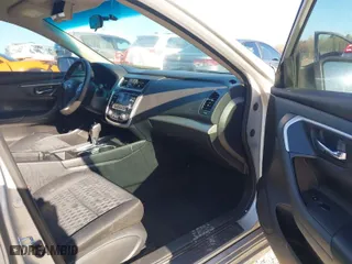 2018 Nissan Altima 2.5 S with VIN 1N4AL3AP9JC194056, listed as a IAAI auction lot 41753843 with 206,172 mi miles. Bid and sale history available at carsss.com. Image 5.