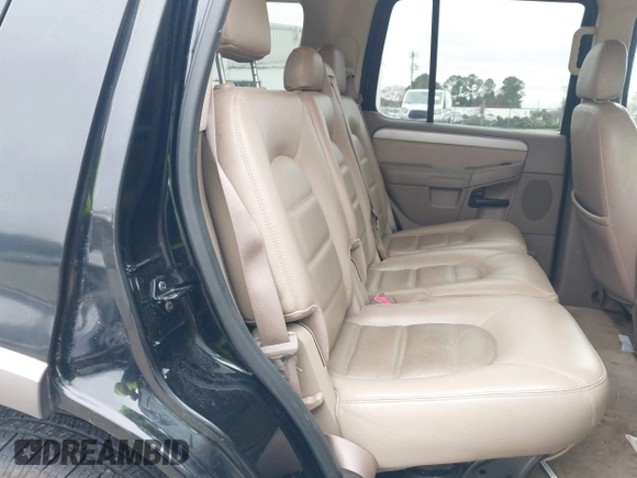 2003 Ford Explorer XLT with VIN 1FMZU63K43ZB19483, listed as a IAAI auction lot 41140719 with 194,039 mi miles and . Bid and sale history available at DreamBid. Image 8.