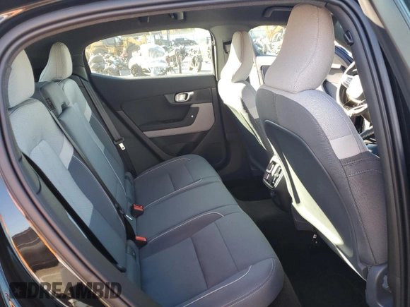 2022 Polestar 2 with VIN LPSED3KA8NL075397, listed as a Copart auction lot 42234255 with 26,071 mi miles and Salvage Title. Bid and sale history available at DreamBid. Image 10.