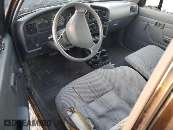 1993 Toyota Pickup DLX with VIN JT4RN93P6P5068144, listed as a Copart auction lot 42949285 with 158,254 mi miles and Clean Title. Bid and sale history available at DreamBid. Image 8.