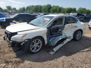 2014 Nissan Maxima SV with VIN 1N4AA5AP7EC461587, listed as a Copart auction lot 61962715 with Not provided miles and Salvage title. Bid and sale history available at DreamBid. Image 1.
