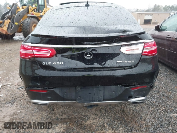 2016 Mercedes-Benz GLE 450 AMG z VIN 4JGED6EB5GA020820, wystawiony jako IAAI lot #41853120 z przebiegiem 61 943 mil mil oraz . Historia ofert i sprzedaży dostępna na DreamBid. Obrazek 6.