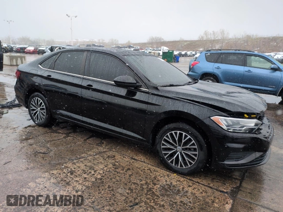 2021 Volkswagen Jetta S z VIN 3VWC57BU0MM031529, wystawiony jako Copart lot #53913505 z przebiegiem 46 664 mil mil oraz Szkoda całkowita • Salvage title. Historia ofert i sprzedaży dostępna na DreamBid. Obrazek 4.