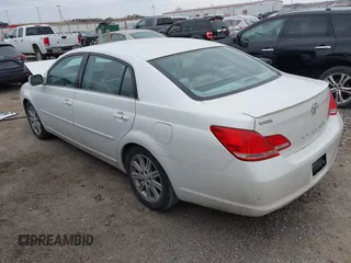 2007 Toyota Avalon XL with VIN 4T1BK36B87U231997, listed as a IAAI auction lot 41903517 with 168,734 mi miles. Bid and sale history available at carsss.com. Image 3.