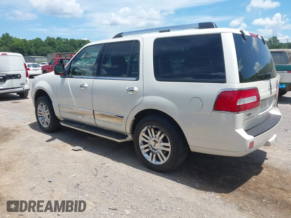 2007 Lincoln Navigator with VIN 5LMFU27507LJ08406, listed as a IAAI auction lot 42740531 with 152,405 mi miles and . Bid and sale history available at DreamBid. Image 3.