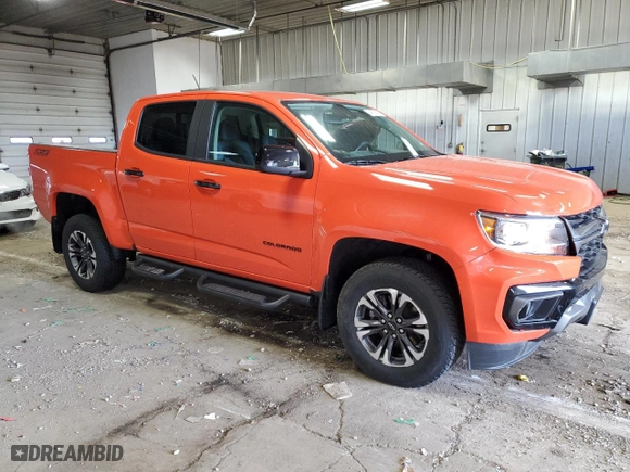 2021 Chevrolet Colorado 4WD Z71 with VIN 1GCGTDEN7M1152777, listed as a Copart auction lot 49625585 with 18,489 mi miles and Salvage Title. Bid and sale history available at carsss.com. Image 4.