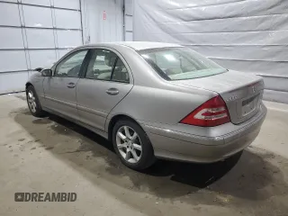 2007 Mercedes-Benz C 280 Luxury z VIN WDBRF92H77F921540, wystawiony jako Copart lot #54567995 z przebiegiem 71 075 mil mil oraz Szkoda całkowita • Salvage title. Historia ofert i sprzedaży dostępna na DreamBid. Obrazek 2.