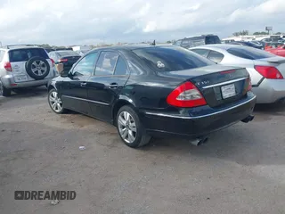 2007 Mercedes-Benz E-Class 3.5L with VIN WDBUF87X37B145449, listed as a IAAI auction lot 41159609 with 8,027 mi miles. Bid and sale history available at carsss.com. Image 3.