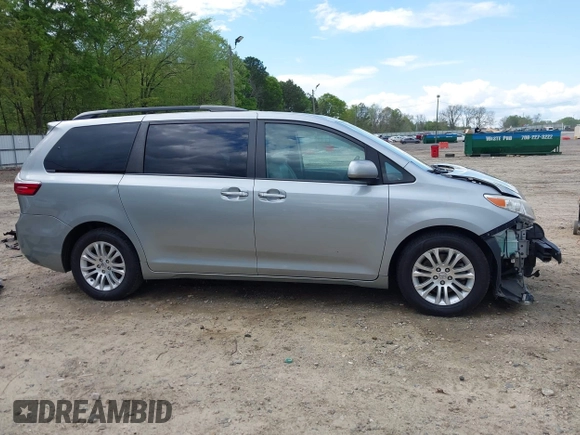 2017 Toyota Sienna XLE Auto Access Seat with VIN 5TDYZ3DC0HS845616, listed as a IAAI auction lot 42027773 with 89,108 mi miles and . Bid and sale history available at DreamBid. Image 14.
