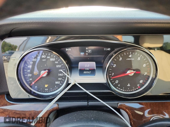 2017 Mercedes-Benz E 300 Luxury with VIN WDDZF4KB4HA230616, listed as a Copart auction lot 63031425 with 88,062 mi miles and Salvage title. Bid and sale history available at DreamBid. Image 9.