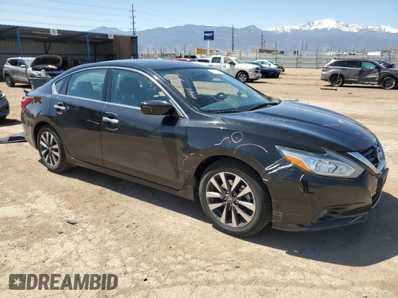 2017 Nissan Altima 2.5 SV with VIN 1N4AL3AP0HC239654, listed as a Copart auction lot 52987565 with 133,958 mi miles and Clean Title. Bid and sale history available at carsss.com. Image 4.