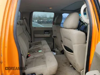 2004 Ford F-150 XLT with VIN 1FTRW14W14KB81680, listed as a Copart auction lot 43748835 with 111,556 mi miles and Clean Title. Bid and sale history available at carsss.com. Image 10.