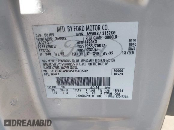 2005 Ford F-150 STX с VIN 1FTRX14W85FB40602, выставлен на аукционе IAAI как лот 42659636 с пробегом 164 431 миль миль и . История ставок и продаж доступна на DreamBid. Изображение 9.