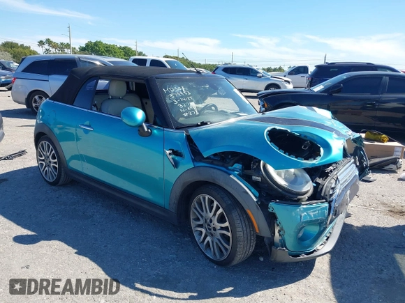 2016 MINI Convertible z VIN WMWWG5C5XG3A83276, wystawiony jako IAAI lot #41864830 z przebiegiem 103 721 mil mil oraz . Historia ofert i sprzedaży dostępna na DreamBid. Obrazek 1.