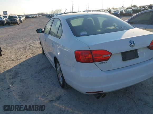 2011 Volkswagen Jetta Sedan S with VIN 3VW2K7AJ8BM357328, listed as a IAAI auction lot 40982182 with 125,031 mi miles. Bid and sale history available at carsss.com. Image 3.