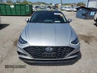 2023 Hyundai Sonata SEL z VIN KMHL14JA8PA301107, wystawiony jako Copart lot #55582305 z przebiegiem 75 022 mil mil oraz Czysty tytuł • Clean title. Historia ofert i sprzedaży dostępna na DreamBid. Obrazek 5.