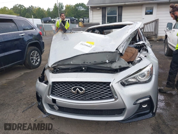 2018 Infiniti Q50 Red Sport 400 with VIN JN1FV7AR6JM480673, listed as a IAAI auction lot 40210603 with Not provided miles and . Bid and sale history available at DreamBid. Image 6.