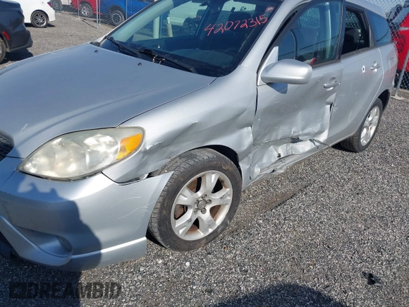 2005 Toyota Matrix STD with VIN 2T1KR32E25C415018, listed as a IAAI auction lot 42072315 with 106,800 mi miles and . Bid and sale history available at DreamBid. Image 6.