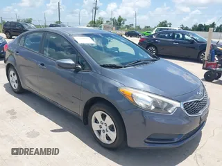 2016 Kia Forte LX z VIN KNAFK4A68G5554119, wystawiony jako IAAI lot #42539714 z przebiegiem 130 476 mil mil oraz . Historia ofert i sprzedaży dostępna na DreamBid. Obrazek 1.