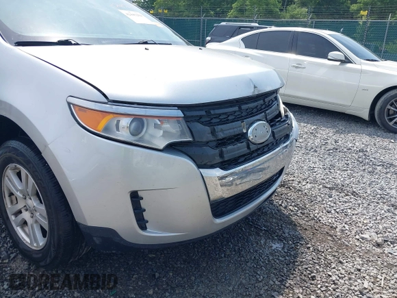 2013 Ford Edge SE z VIN 2FMDK3GC7DBA43814, wystawiony jako IAAI lot #42445294 z przebiegiem 235 310 mil mil oraz . Historia ofert i sprzedaży dostępna na DreamBid. Obrazek 17.