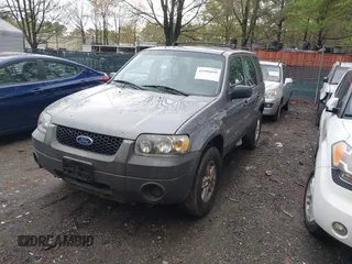 2007 Ford Escape XLS with VIN 1FMYU92Z37KB16651, listed as a IAAI auction lot 41986040 with 119,286 mi miles and . Bid and sale history available at DreamBid. Image 2.