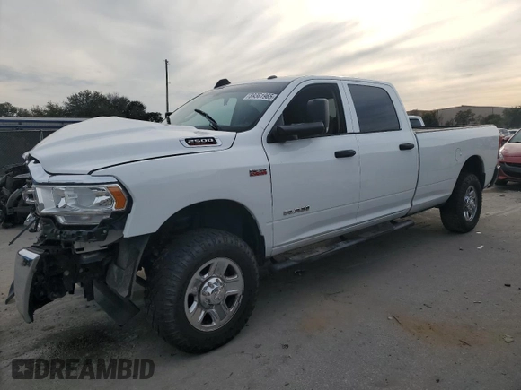 2020 Ram 2500 Tradesman with VIN 3C6UR5HJ4LG262371, listed as a Copart auction lot 89361965 with 77,255 mi miles and Non Repairable. Bid and sale history available at carsss.com. Image 1.