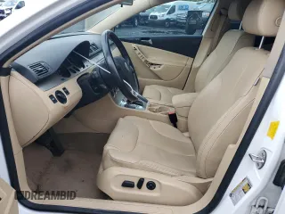2008 Volkswagen Passat Komfort with VIN WVWLK73C28E121987, listed as a Copart auction lot 78504164 with 158,147 mi miles and Salvage title. Bid and sale history available at DreamBid. Image 7.