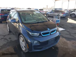 2014 BMW i3 with VIN WBY1Z4C54EV274996, listed as a IAAI auction lot 41625550 with 89,309 mi miles. Bid and sale history available at carsss.com. Image 1.