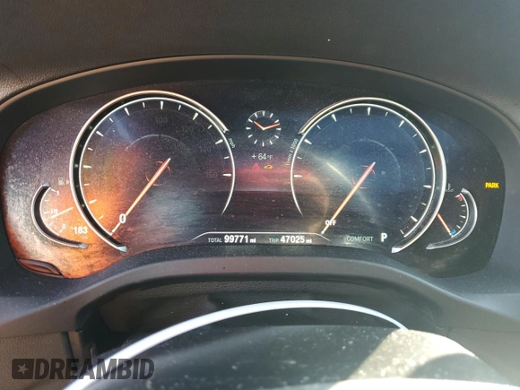 2019 BMW X4 xDrive30i with VIN 5UXUJ3C5XKLG54286, listed as a Copart auction lot 77333284 with 99,771 mi miles and Salvage Title. Bid and sale history available at carsss.com. Image 9.