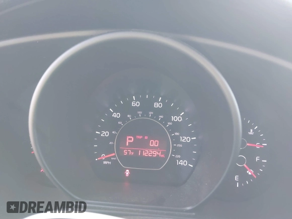 2014 Kia Soul with VIN KNDJN2A22E7086847, listed as a IAAI auction lot 41713412 with 112,294 mi miles. Bid and sale history available at carsss.com. Image 7.