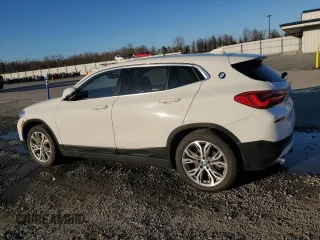 2018 BMW X2 sDrive28i with VIN WBXYJ3C3XJEJ81736, listed as a Copart auction lot 87390404 with 165,522 mi miles and Salvage Title. Bid and sale history available at carsss.com. Image 2.