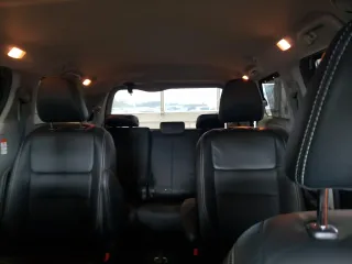 2019 Toyota Sienna SE с VIN 5TDEZ3DC3KS221691, выставлен на аукционе Copart как лот 68318484 с пробегом 59 319 миль миль и Списание • Salvage title. История ставок и продаж доступна на DreamBid. Изображение 10.