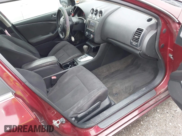 2012 Nissan Altima S z VIN 1N4AL2AP1CN531451, wystawiony jako IAAI lot #40801095 z przebiegiem 200 043 mil mil oraz . Historia ofert i sprzedaży dostępna na DreamBid. Obrazek 5.