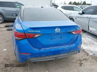2022 Nissan Sentra SR with VIN 3N1AB8DV1NY304036, listed as a IAAI auction lot 41614266 with 23,721 mi miles. Bid and sale history available at carsss.com. Image 15.