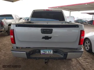 2007 Chevrolet Silverado 1500 LT w/1LT with VIN 3GCEK13367G545265, listed as a IAAI auction lot 41260768 with 162,356 mi miles. Bid and sale history available at carsss.com. Image 16.