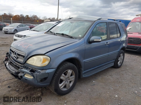 2005 Mercedes-Benz M 350 with VIN 4JGAB57E55A551762, listed as a IAAI auction lot 40800022 with 174,828 mi miles and . Bid and sale history available at DreamBid. Image 2.