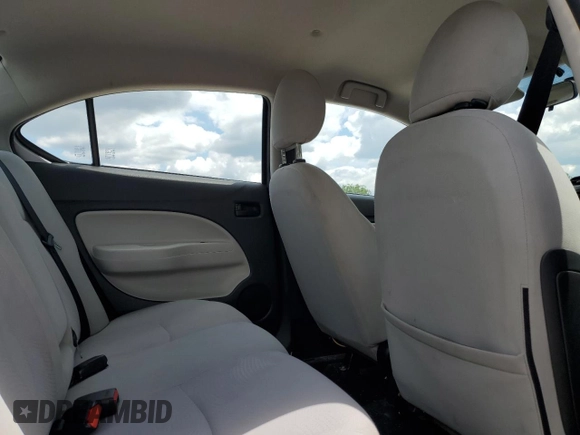 2017 Mitsubishi Mirage ES z VIN ML32F3FJ5HHF08931, wystawiony jako Copart lot #58854815 z przebiegiem 97 886 mil mil oraz Czysty tytuł • Clean title. Historia ofert i sprzedaży dostępna na DreamBid. Obrazek 10.