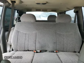 2003 Chevrolet Astro z VIN 1GNEL19X33B102489, wystawiony jako Copart lot #55686585 z przebiegiem 200 050 mil mil oraz Szkody całkowita. Historia ofert i sprzedaży dostępna na DreamBid. Obrazek 10.