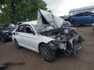 2021 Volkswagen Jetta S with VIN 3VWC57BU3MM011954, listed as a IAAI auction lot 42518577 with 40,605 mi miles and . Bid and sale history available at DreamBid. Image 1.