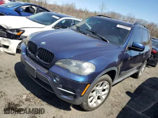 2011 BMW X5 35i with VIN 5UXZV4C55BL409215, listed as a Copart auction lot 53169885 with 166,012 mi miles and Clean Title. Bid and sale history available at carsss.com. Image 1.
