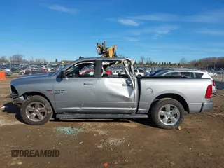 2019 Ram 1500 Big Horn with VIN 3C6RR6LT3KG605321, listed as a IAAI auction lot 41053497 with 113,853 mi miles. Bid and sale history available at carsss.com. Image 14.