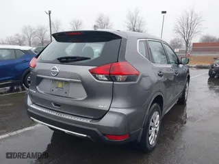 2018 Nissan Rogue S with VIN JN8AT2MV2JW312868, listed as a IAAI auction lot 41544774 with 80,739 mi miles. Bid and sale history available at carsss.com. Image 4.