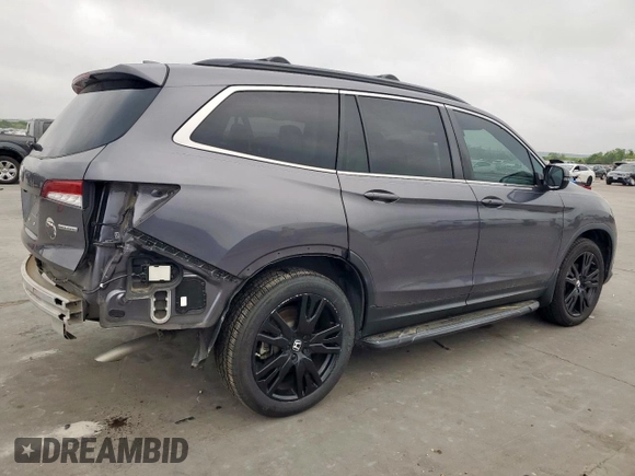 2021 Honda Pilot Special Edition with VIN 5FNYF5H25MB047648, listed as a Copart auction lot 49477835 with 31,900 mi miles and Salvage Title. Bid and sale history available at DreamBid. Image 3.