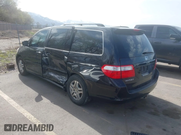 2007 Honda Odyssey EX-L with VIN 5FNRL38627B041332, listed as a IAAI auction lot 41934767 with 234,332 mi miles and . Bid and sale history available at carsss.com. Image 3.