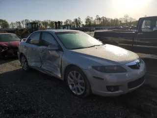 2006 Mazda Mazda6 Grand Touring s with VIN 1YVHP80D965M54351, listed as a Copart auction lot 51264945 with 247,886 mi miles and Salvage Title. Bid and sale history available at carsss.com. Image 4.