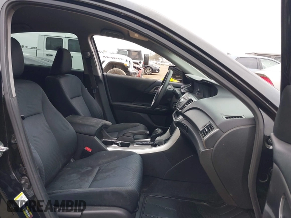 2014 Honda Accord LX z VIN 1HGCR2F34EA091034, wystawiony jako IAAI lot #42110625 z przebiegiem 200 519 mil mil oraz . Historia ofert i sprzedaży dostępna na DreamBid. Obrazek 5.