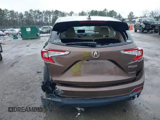 2019 Acura RDX w/Advance Pkg with VIN 5J8TC2H75KL017199, listed as a IAAI auction lot 41565130 with 67,880 mi miles. Bid and sale history available at carsss.com. Image 16.
